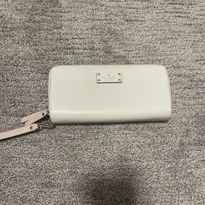 Kate Spade zip around wallet and clutch